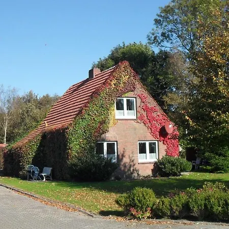 Apartament Gaestehaus-zur-alten-post-landhaus-dg Dornum